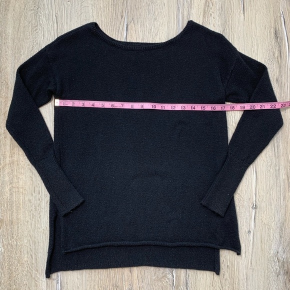 Hollister Black Knit Soft Sweater - Picture 7 of 7